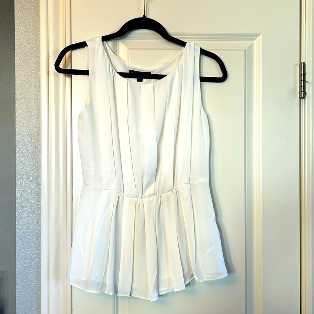 NWT! Banana Republic pleated peplum top.